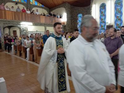 Missa dos Romeiros em Laranjeiras do Sul levou centenas de devotos ao SantuÃ¡rio